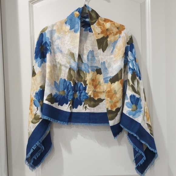 DANIEL LAURENT Floral Blue Yellow Scarf, 100% Viscose, Soft, Frayed Trim, Nwot - Picture 11 of 14